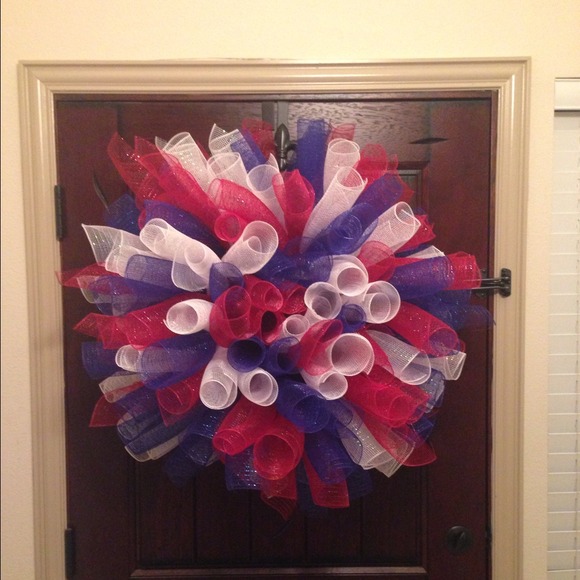 Other - Curly deco mesh wreath