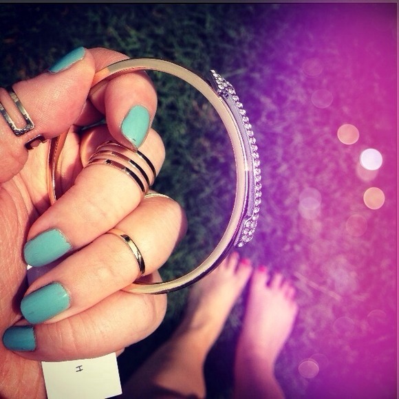 Jewelry - UNAVAILABLE // Pave arrow gold bangle bracelet
