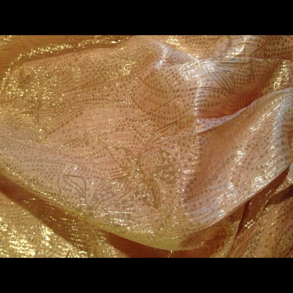 ❌SOLD❌ in bundle! - Picture 3 of 4