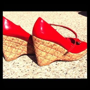 Red ZiGiny Wedge