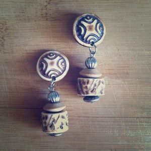 Vintage bohemian wooden dangle clip-on earrings