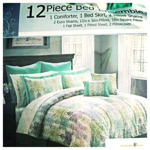12 piece queen size  bed in a bag