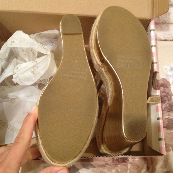 Gold wedges - Picture 3 of 4