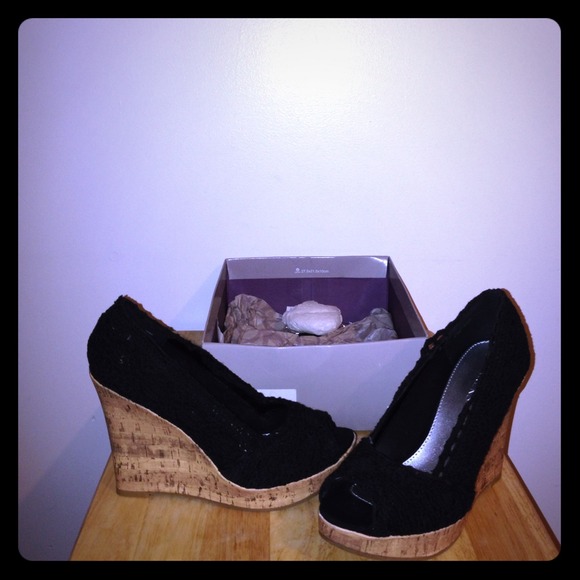 Bakers lace material wedges