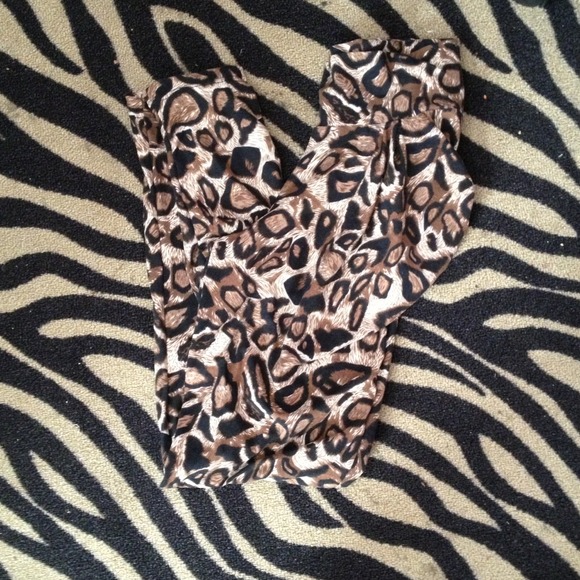 ❌❌SOLD❌❌ - Picture 2 of 2