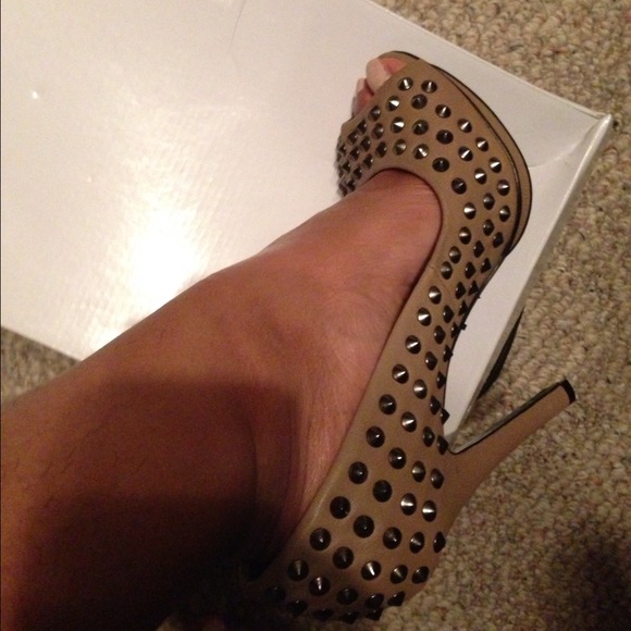 Rock & Republic Shoes - Rock and republic spike shoe nude