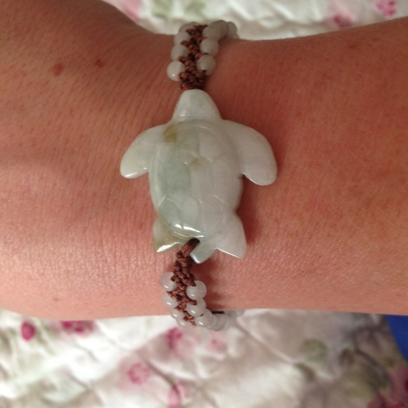 Jade turtle bracelet- decided to keep - not 4 sale