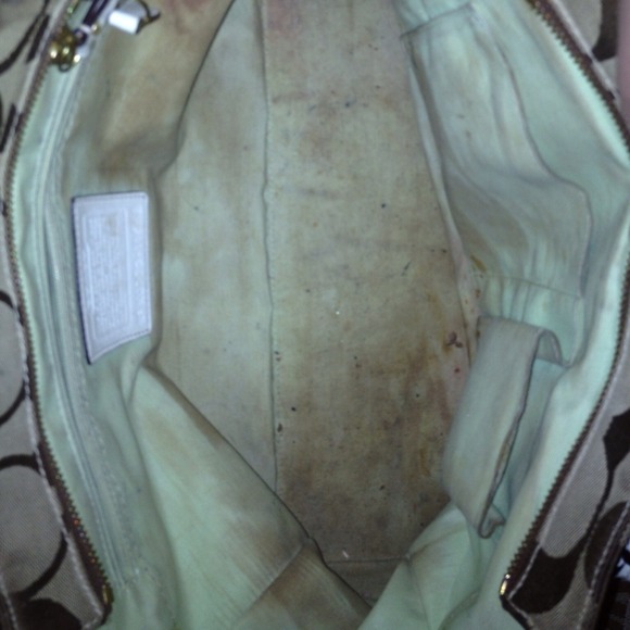 MAKE OFFER! Coach purse - Picture 4 of 4