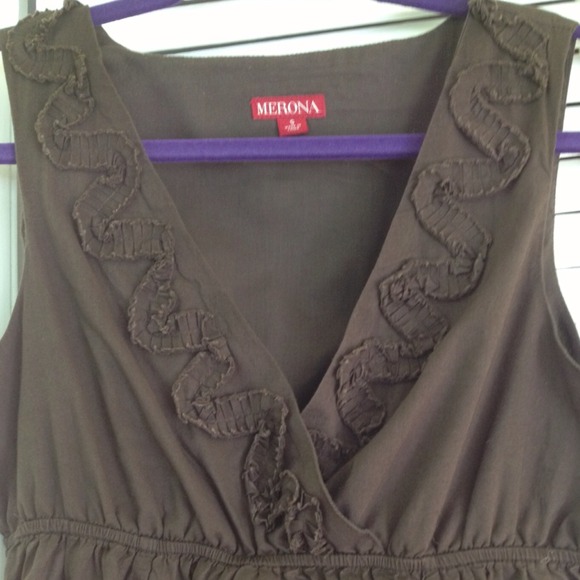 Cute Spring/Summer Dress! - Picture 2 of 3