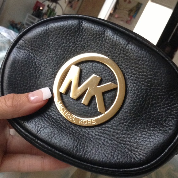 Authentic Michael Kors Cosmetic bag - Picture 2 of 4