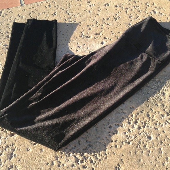 💕SOLD💕Velvet Leggings - Picture 3 of 3