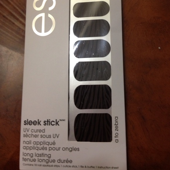 Essie Sleek Stick