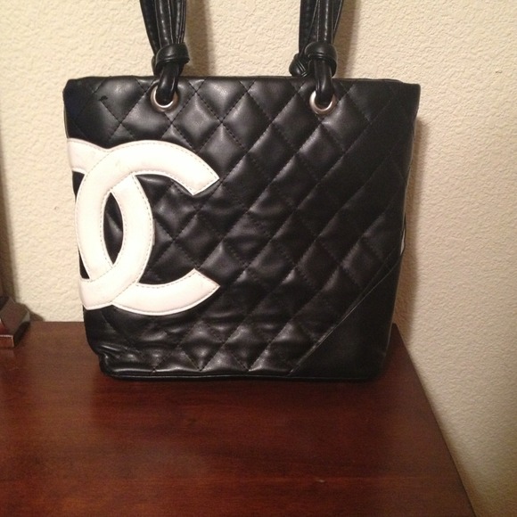 Chanel purse