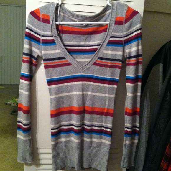 Aeropostale sweater