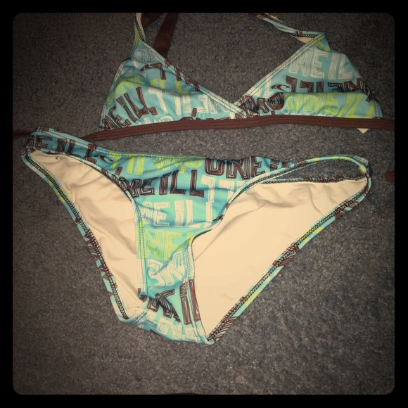 O'Neill Other - Bikini top and bottem