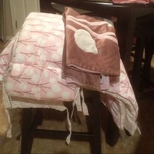 Brown and pink total crib set 👶🍼❤