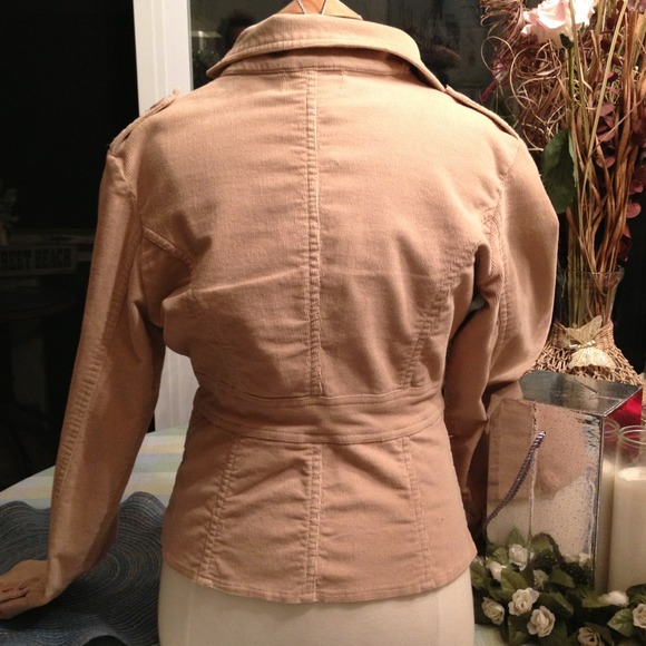 Jacket - Picture 3 of 3