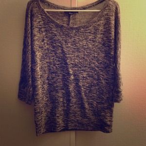 ✔SOLD - Forever 21 - Sweater