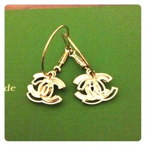 Cute hoop CC white earrings