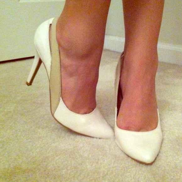 🚫Hold🚫Charlotte Russe pump