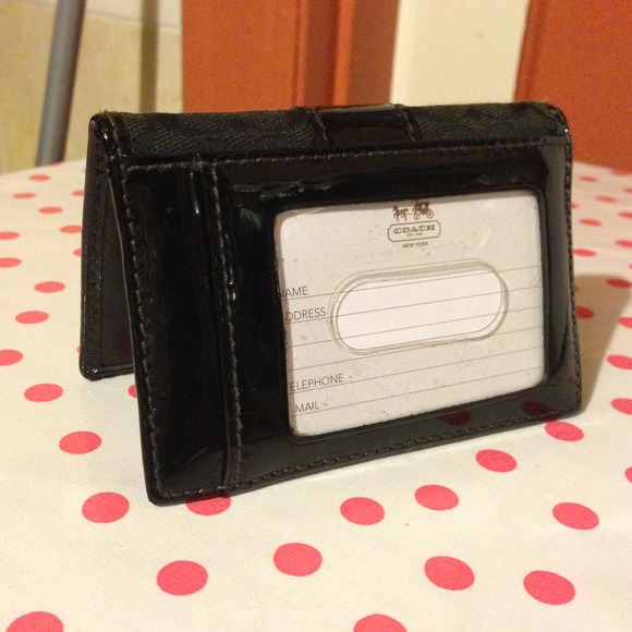 Coach wallet