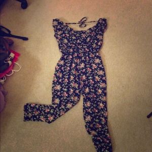 🚫SOLD🚫F21 Floral jumpsuit