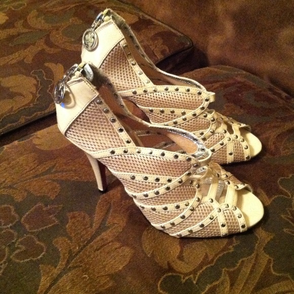 Apple Bottoms Heels