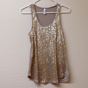 👇Reduced price👇Gold sequin tank