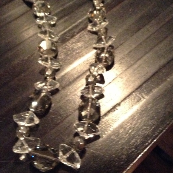 Stella & Dot necklace - Picture 2 of 3