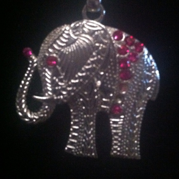 Necklace - Picture 2 of 2