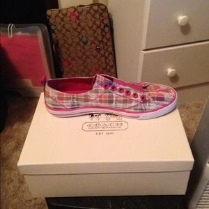 Brand new *Authentic*coach sneakers