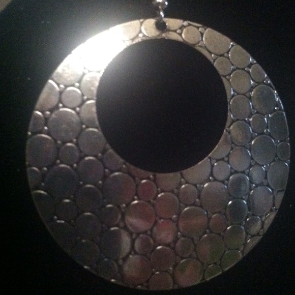 Earrings - Picture 2 of 2