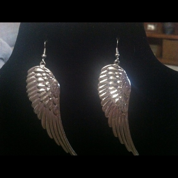 Earrings - Picture 2 of 2