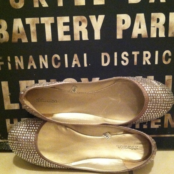 Xhilaration Ballerina Flats w/ Clear Rhinestones!