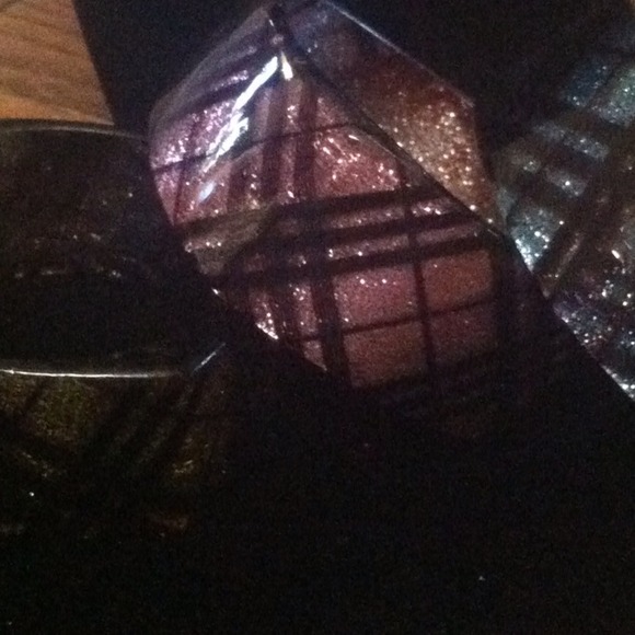 Bracelet - Picture 2 of 2