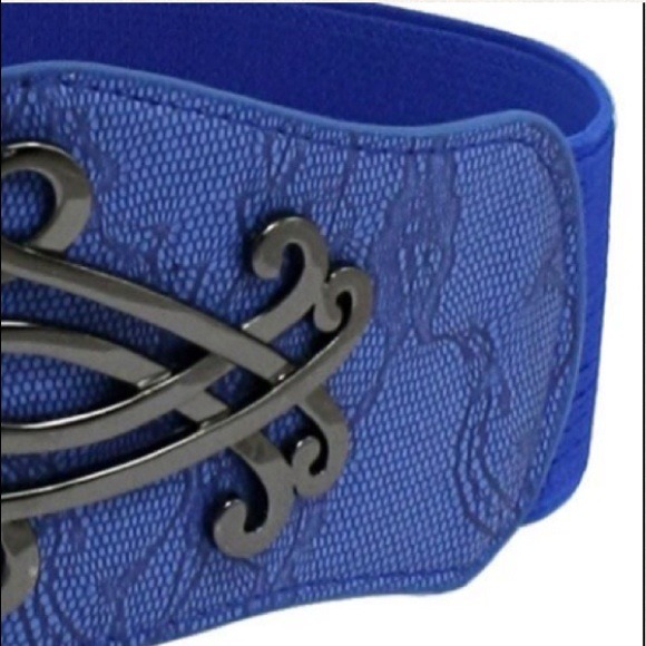 Blue Victorian-Esque Cinch Belt 🆕 - Picture 2 of 2