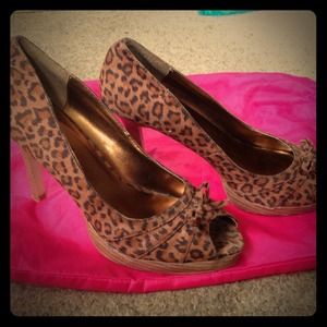 Faux suede peep toe 3 inch leopard print heels