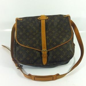 AR0094 louis vuitton saumur 35 messanger bag