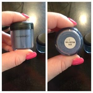 Mac Bell-Bottom Blue Pigment *Bundled*