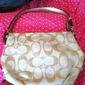Coach Handbag Authentic!!