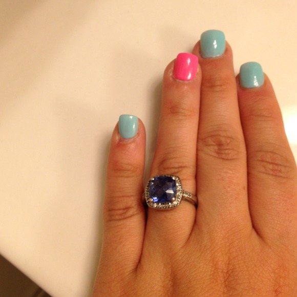 🚫SOLD🚫Blue Sapphire and Sterling Silver Ring - Picture 4 of 4