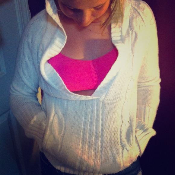 White sweater/hoodie.
