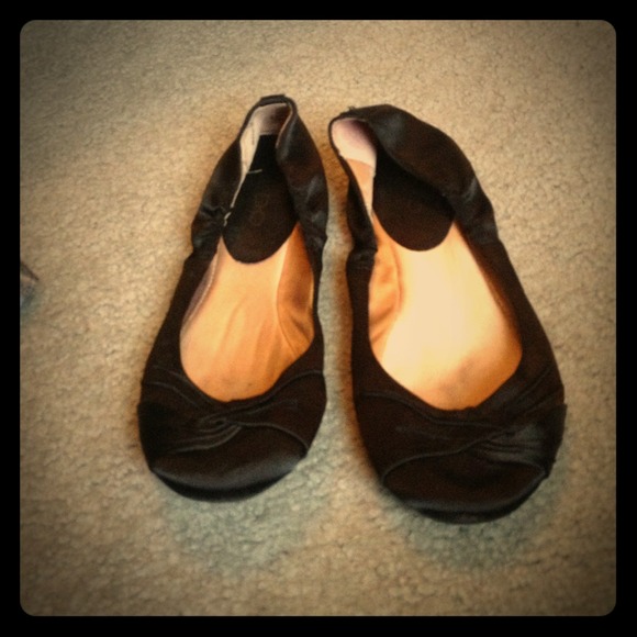 👶ALDO BLACK FLATS they run big