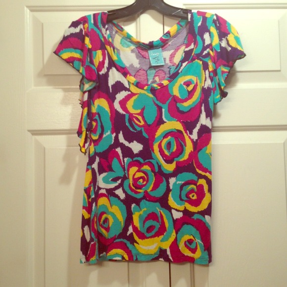 Super fun and colorful H.I.P shirt.