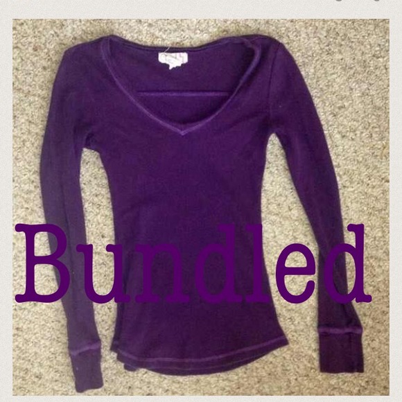 ☔️Long sleeve ☔️purple shirt☔️BUNdlED☔️