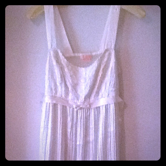 Off-White Nightgown