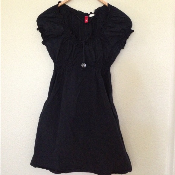 H&M Dresses & Skirts - H&M Black Tunic / Dress