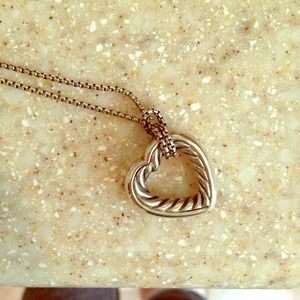 Cable heart necklace