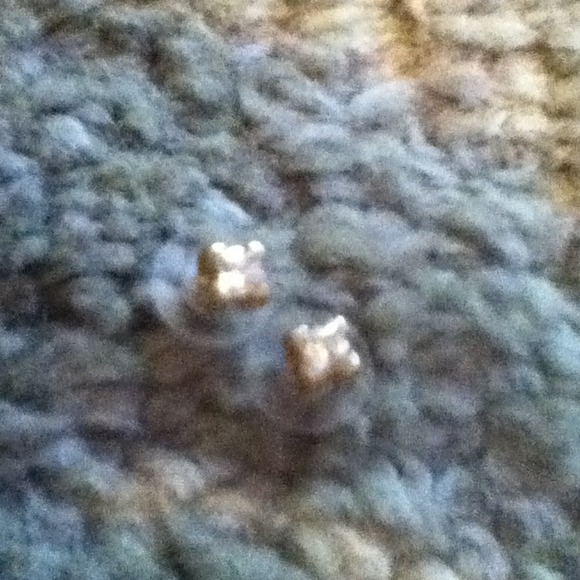Jewelry - Earrings