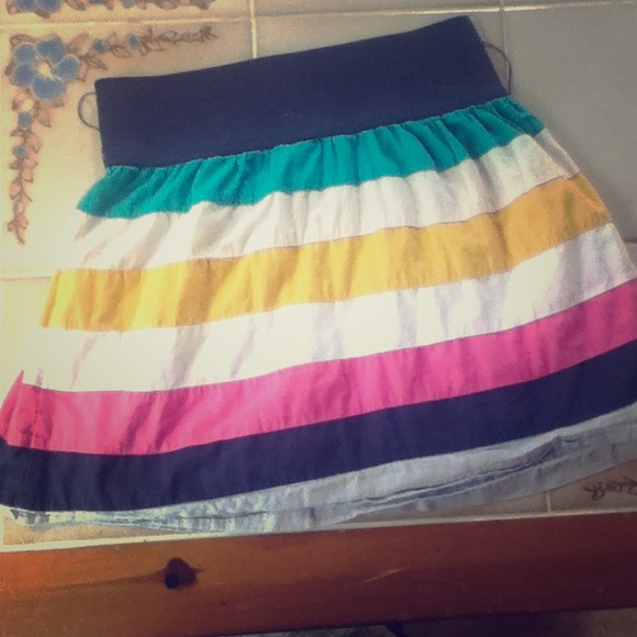 ☀REDUCED☀Bright miniskirt